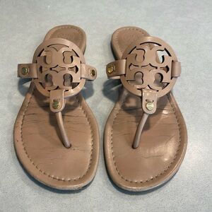 Tory Burch Miller Leather Thong Sandal Light MakeUp Nude US 8